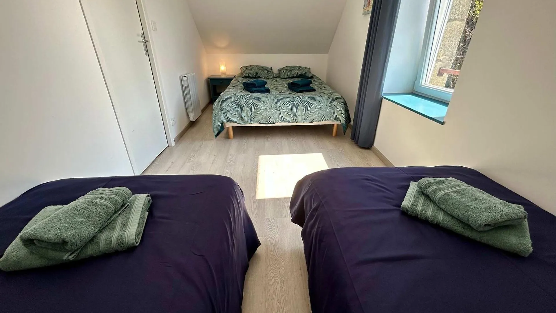 Charming Seaside Family Home - Sleeps 8 Saint-Michel-en-Grève